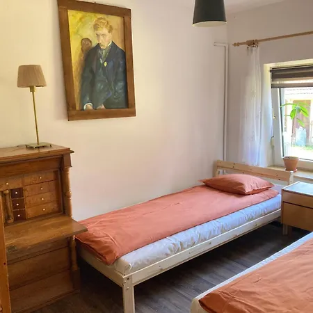 カントリーハウス Vioska Art Dobrzyn (Zary)